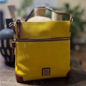 Dooney & Bourke Pebble Grain Crossbody in Marigold